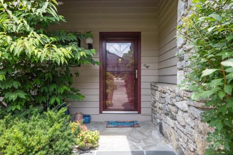 4 Zachary Ridge Road Asheville NC 28804