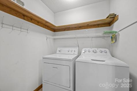 4 Zachary Ridge Road Asheville NC 28804
