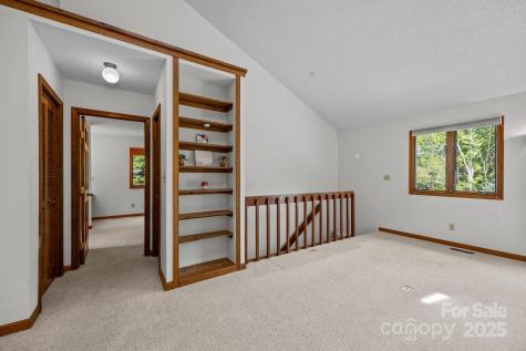 4 Zachary Ridge Road Asheville NC 28804