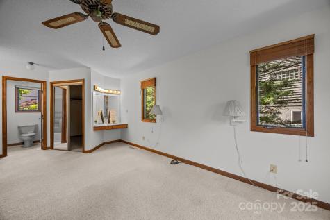 4 Zachary Ridge Road Asheville NC 28804