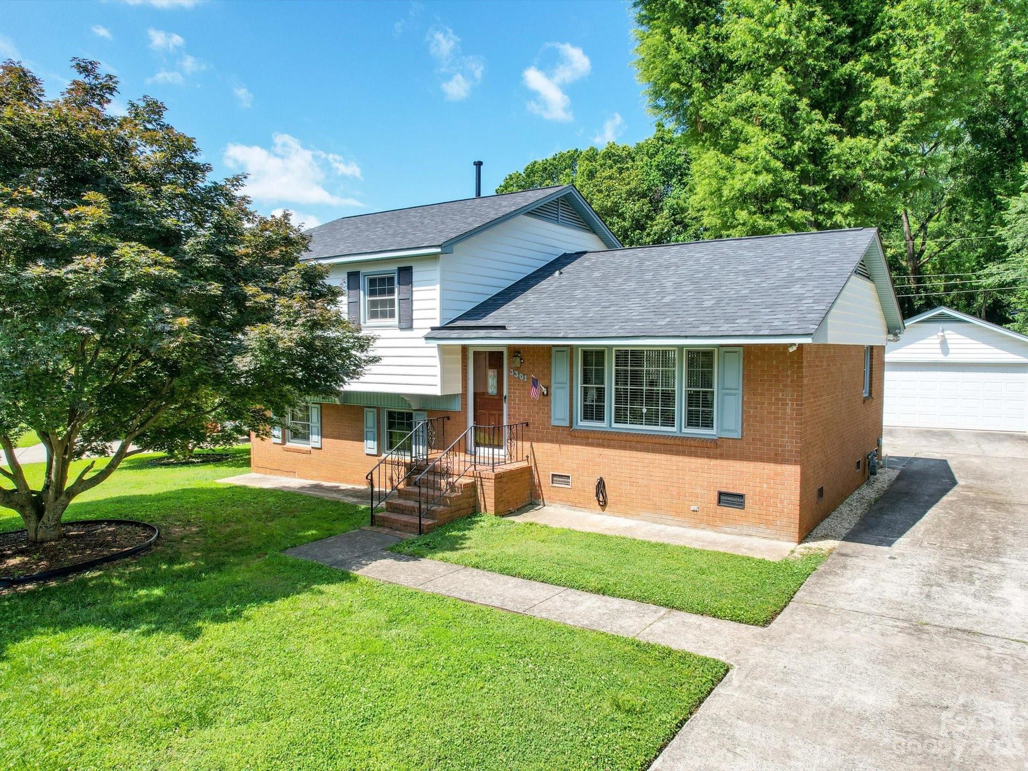 3301 Wiseman Drive Charlotte NC 28227