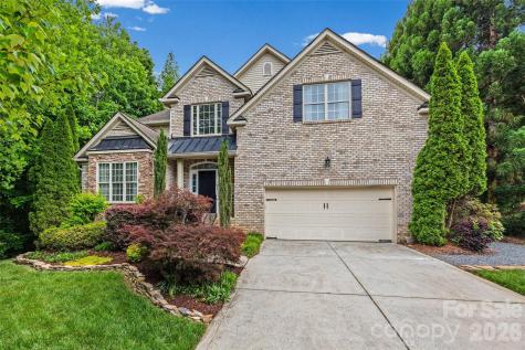 2019 Windrow Wood Court Matthews NC 28105