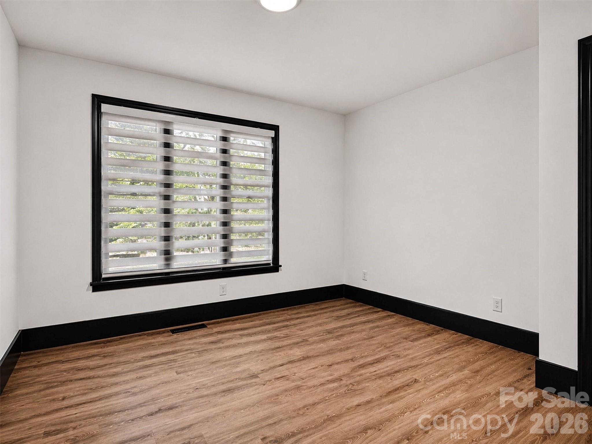 1831 Elizabeth Oaks Avenue Charlotte NC 28216