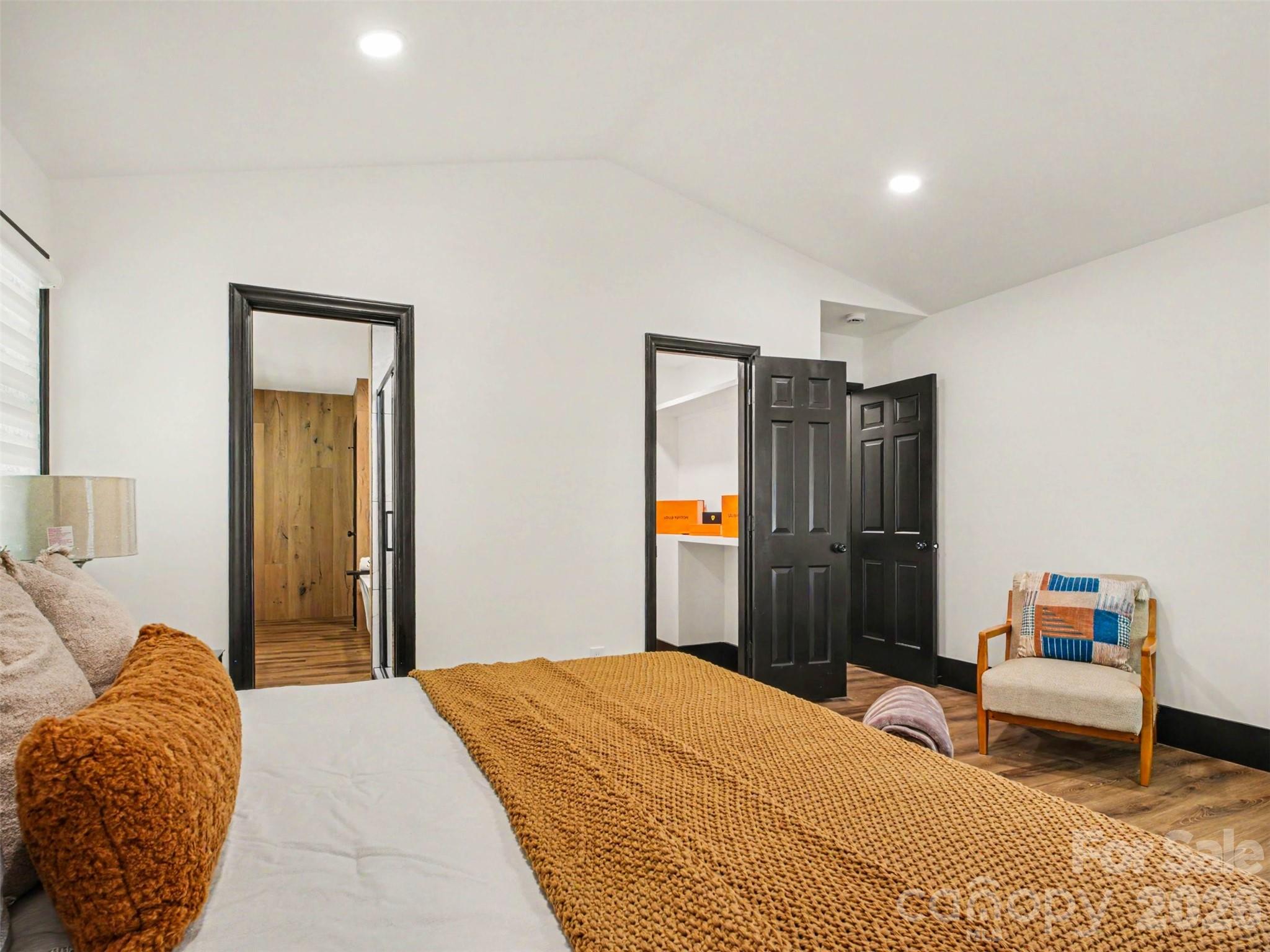 1831 Elizabeth Oaks Avenue Charlotte NC 28216