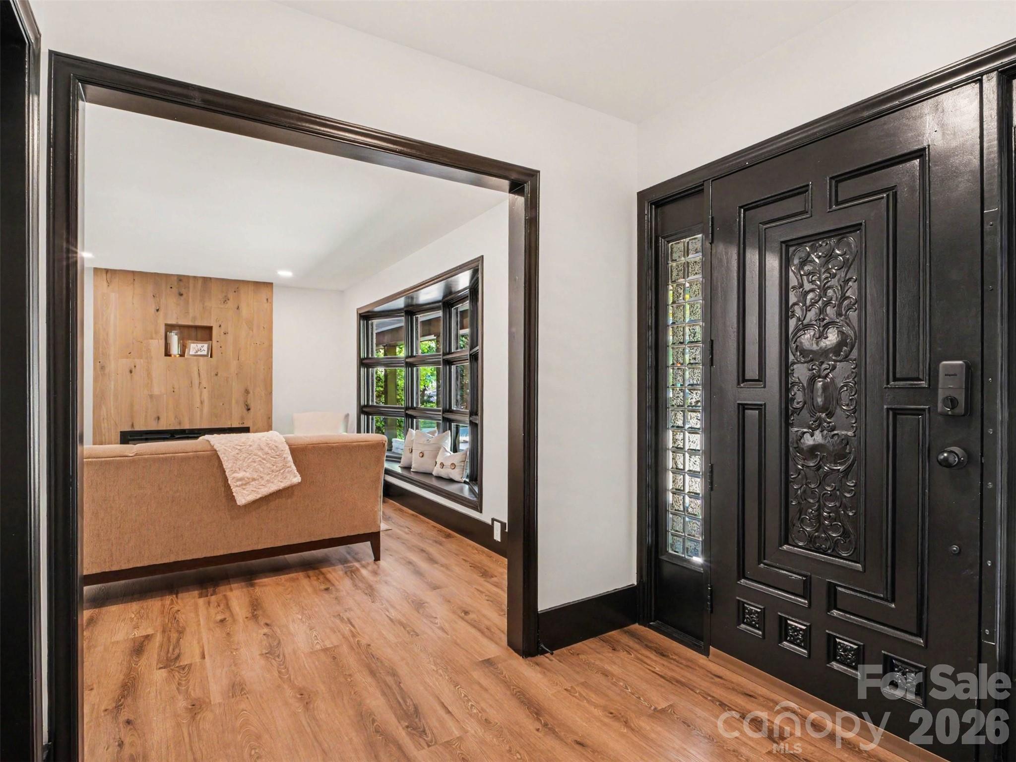 1831 Elizabeth Oaks Avenue Charlotte NC 28216