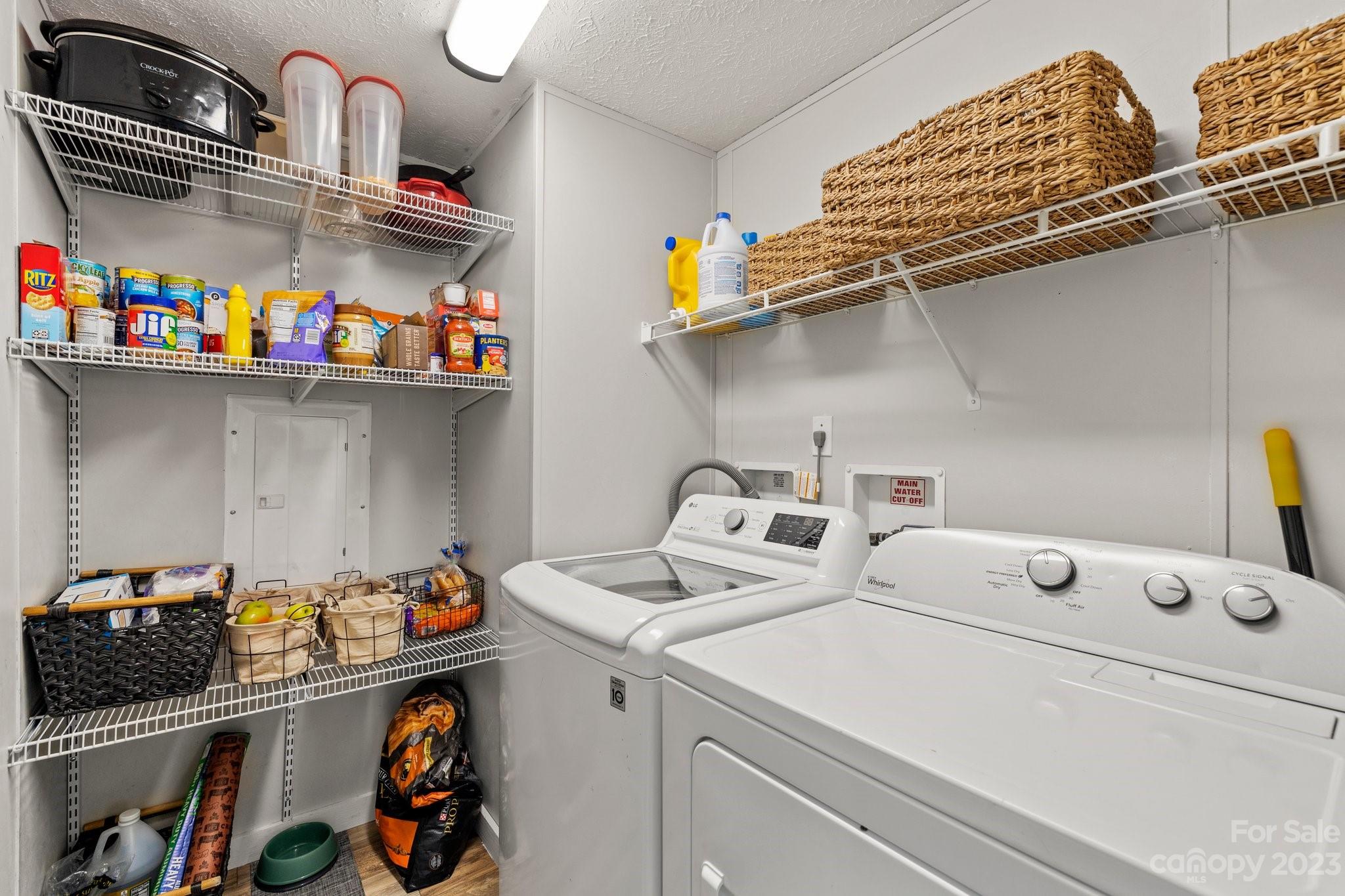 60 Anna Glenn Lane Weaverville NC 28787