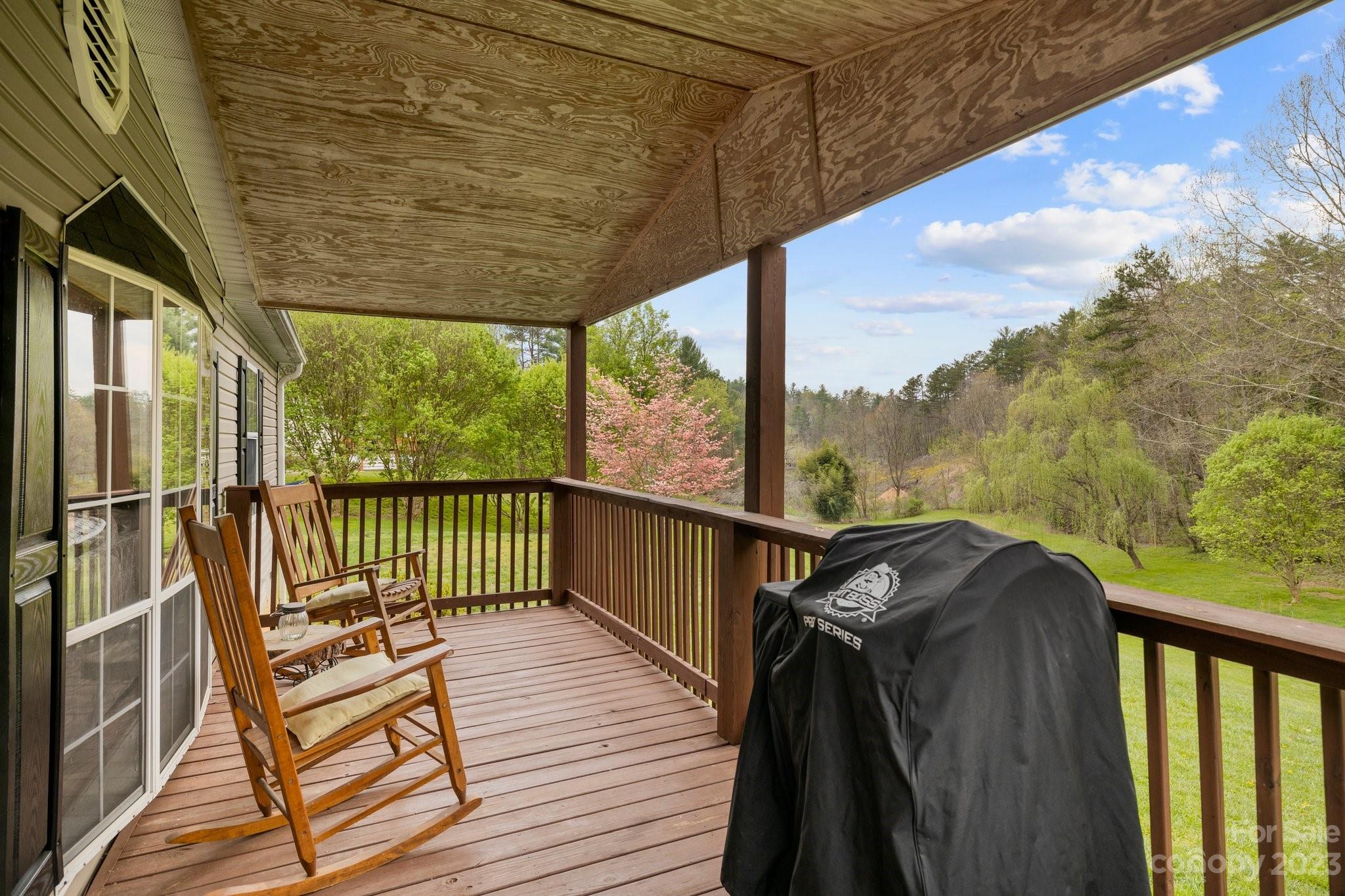 60 Anna Glenn Lane Weaverville NC 28787