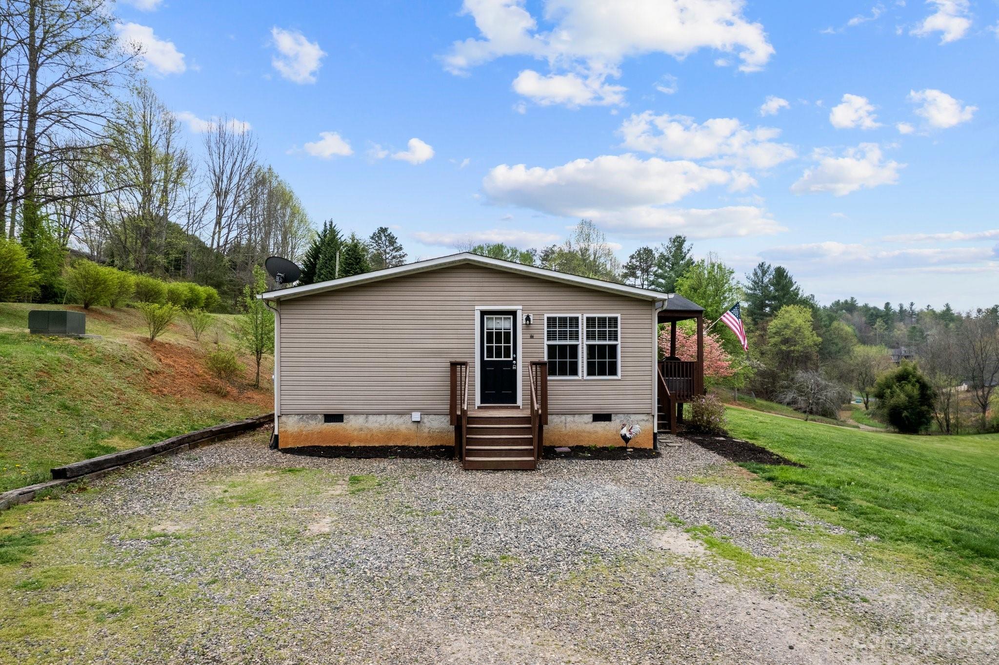 60 Anna Glenn Lane Weaverville NC 28787