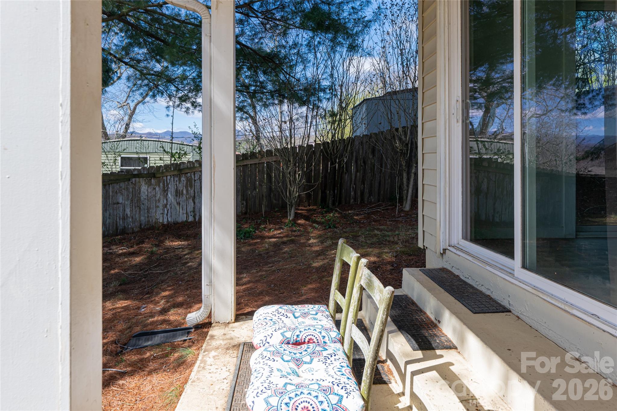 203 Pine Street Candler NC 28715