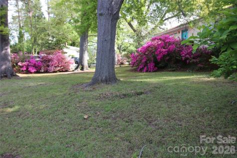 3300 Maywood Drive Charlotte NC 28205