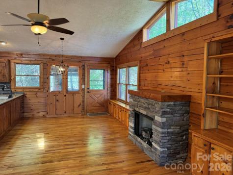 1618 Walnut Creek Road Waynesville NC 28786