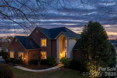 121 Pleasant Pointe Drive Hickory NC 28601