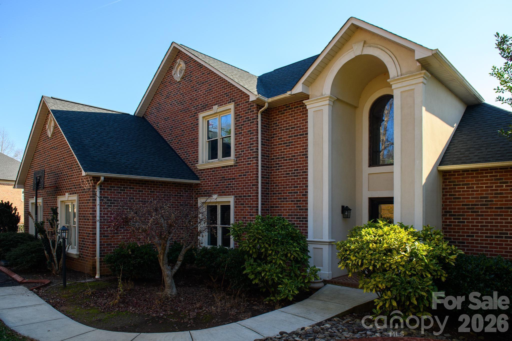 121 Pleasant Pointe Drive Hickory NC 28601