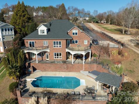121 Pleasant Pointe Drive Hickory NC 28601