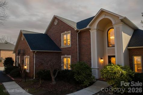 121 Pleasant Pointe Drive Hickory NC 28601