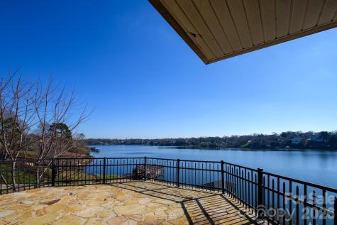 121 Pleasant Pointe Drive Hickory NC 28601