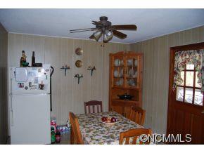32 Mckinney Road Asheville NC 28805