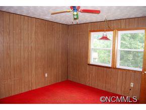 32 Mckinney Road Asheville NC 28805