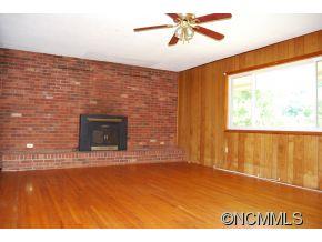 32 Mckinney Road Asheville NC 28805