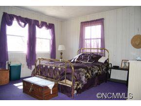 32 Mckinney Road Asheville NC 28805