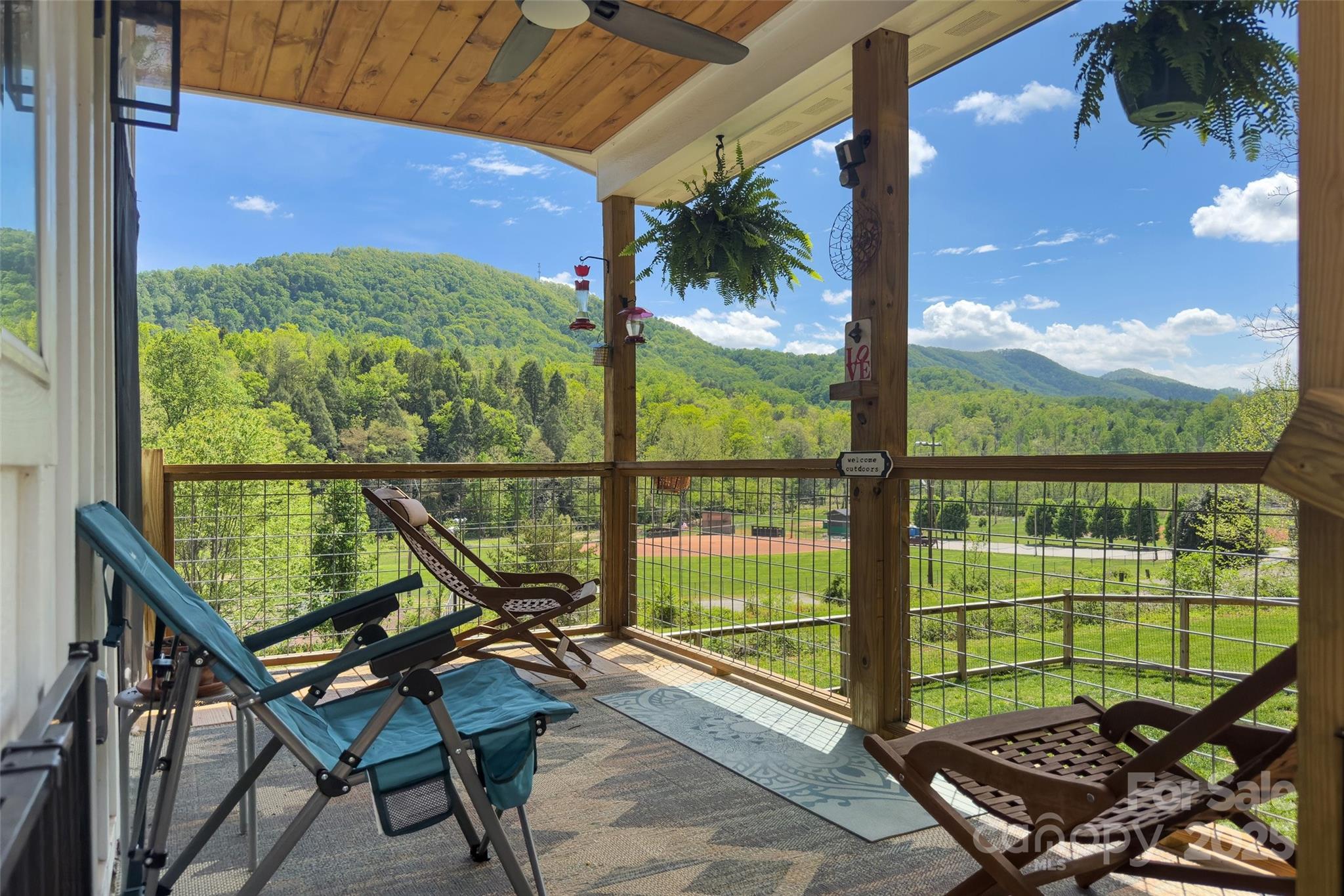 39 W Holly Ridge Drive Old Fort NC 28762