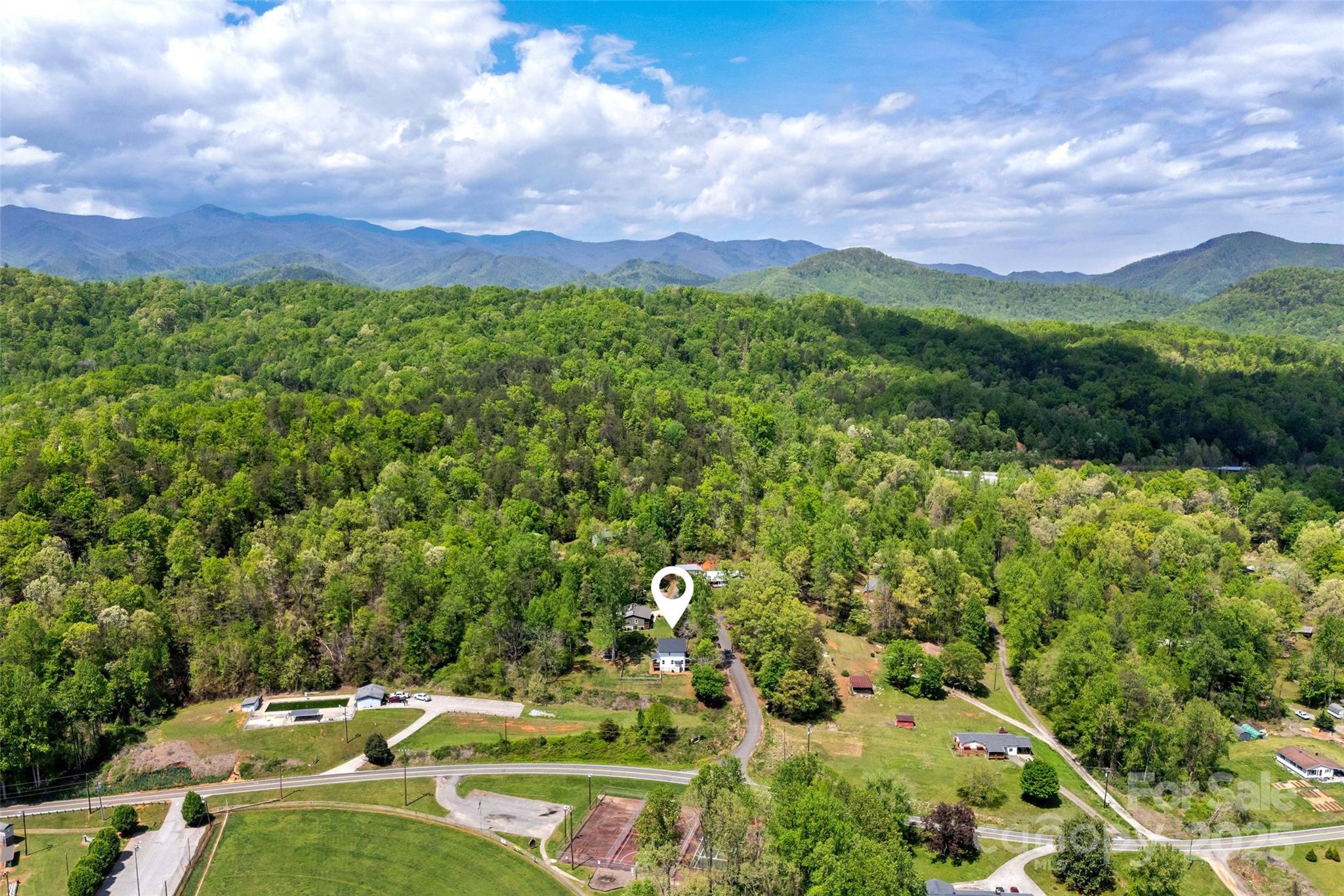 39 W Holly Ridge Drive Old Fort NC 28762