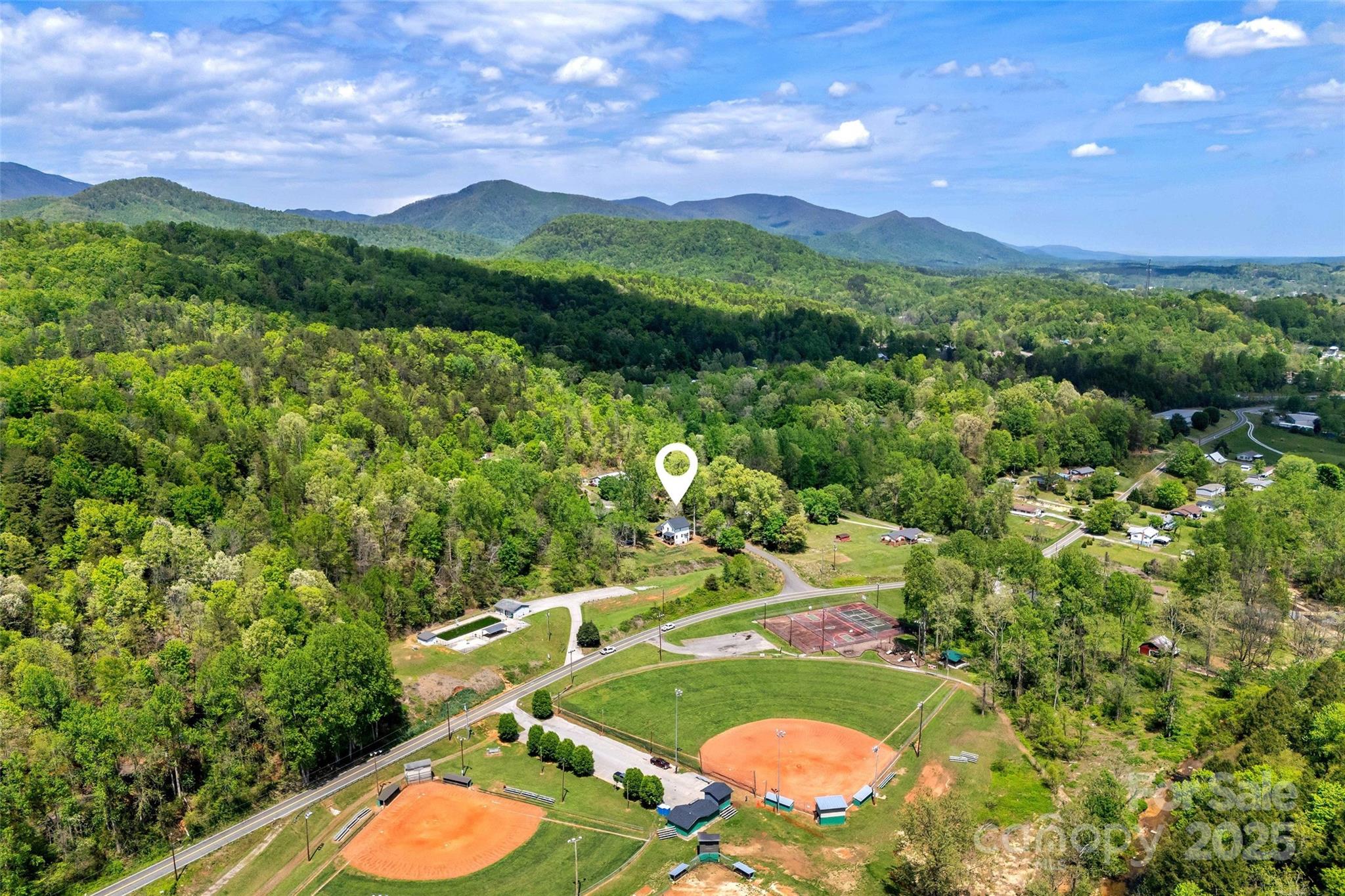 39 W Holly Ridge Drive Old Fort NC 28762