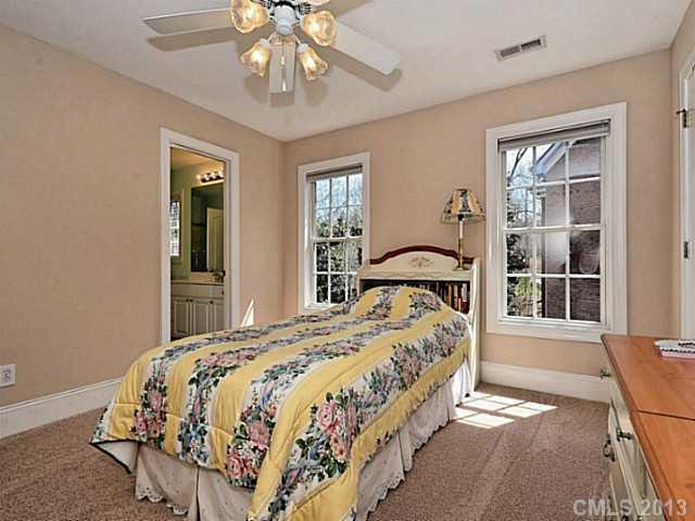 9321 Fairchild Lane Charlotte NC 28277