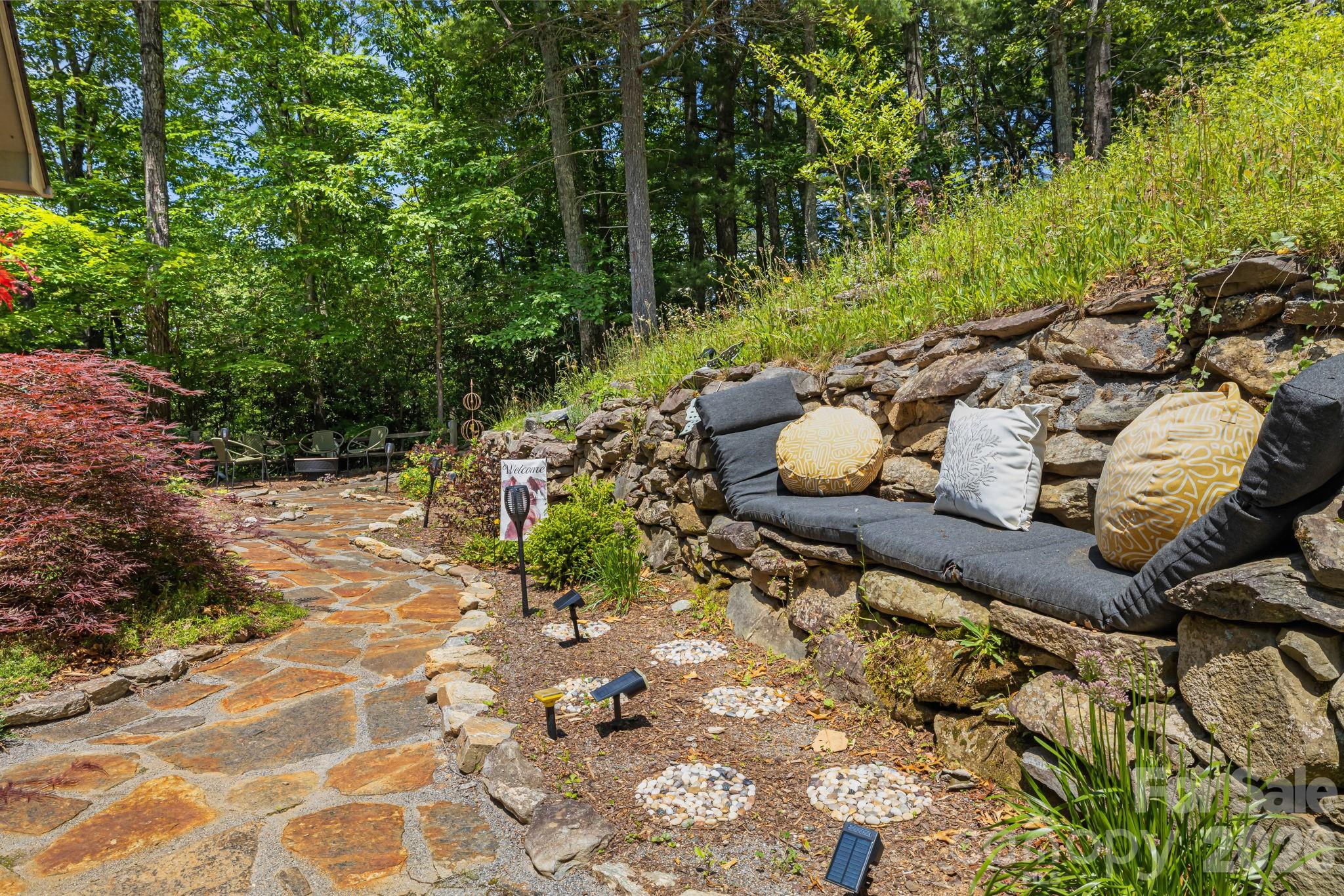 5 Saddle Ridge Fletcher NC 28732