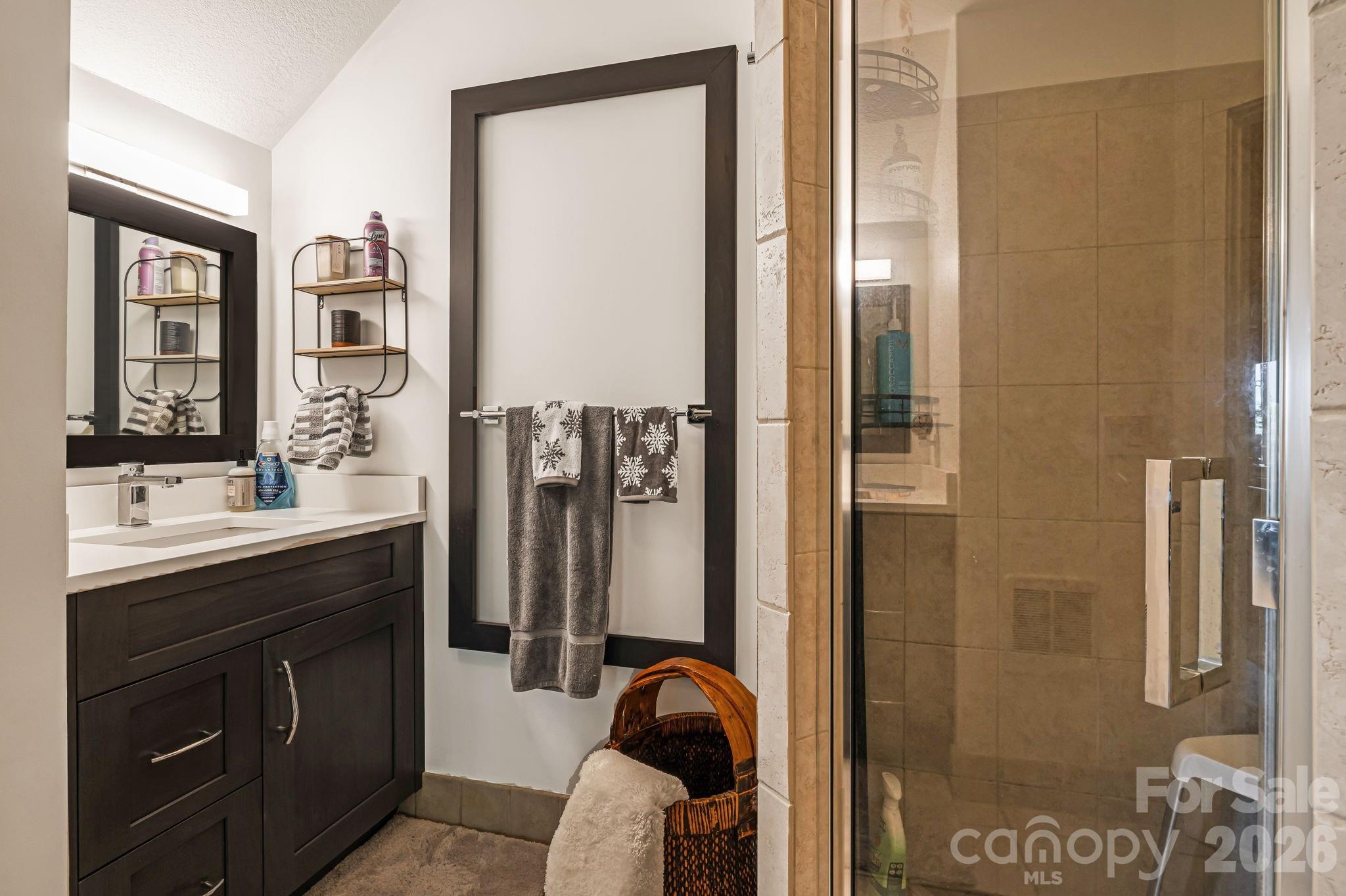 5 Saddle Ridge Fletcher NC 28732