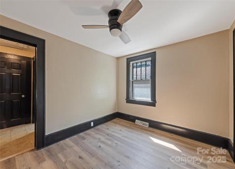 52 Boyd Avenue Asheville NC 28806