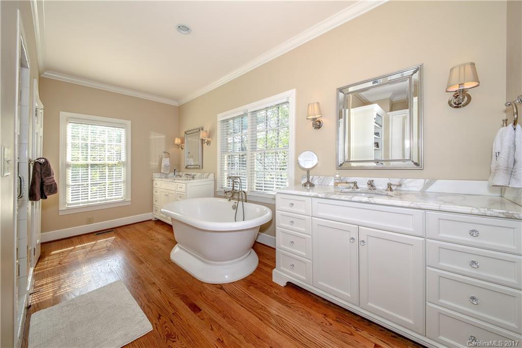 2636 Inverness Road Charlotte NC 28209