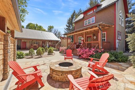 107 5th Street Black Mountain NC 28711