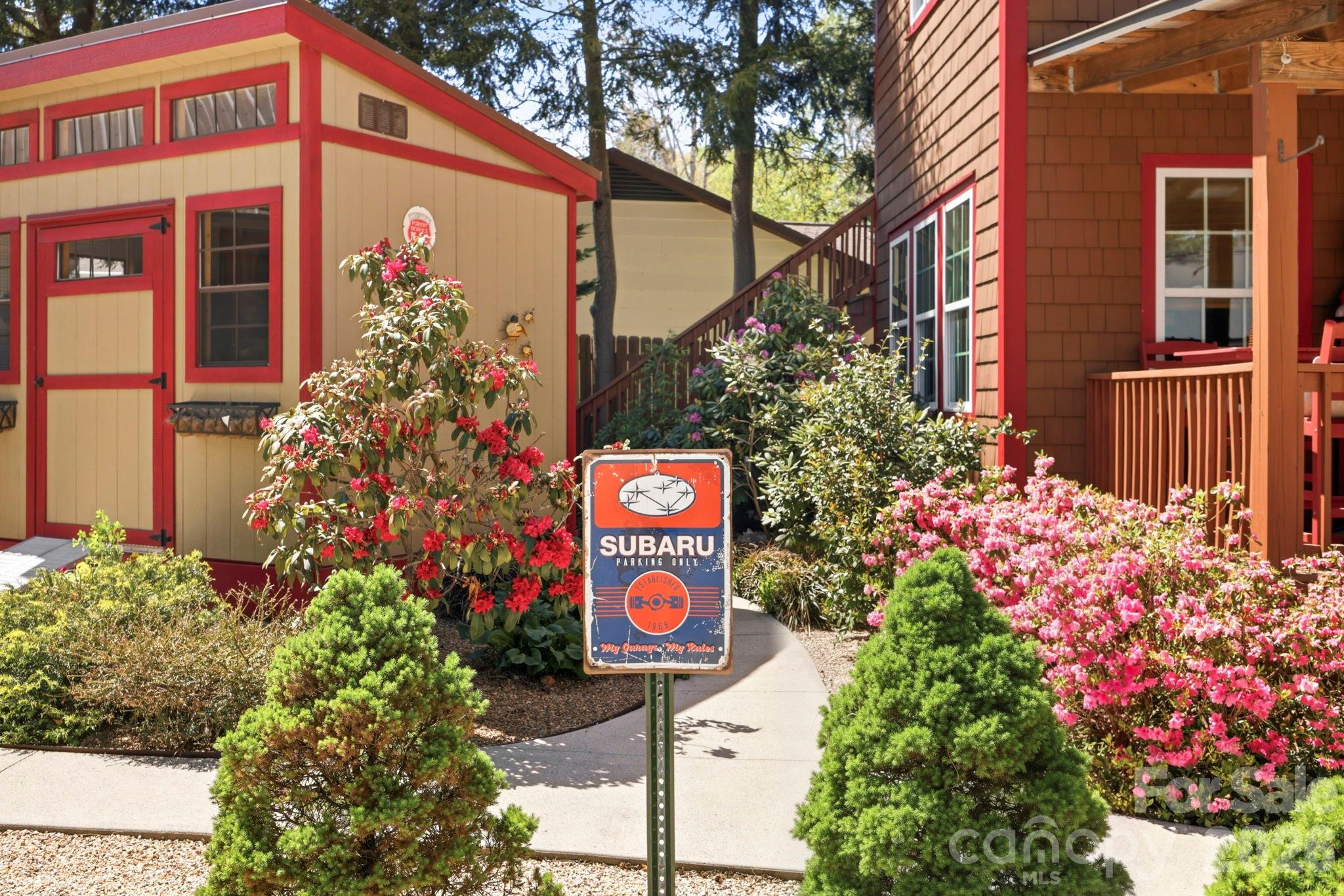 107 5th Street Black Mountain NC 28711