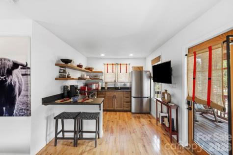 107 5th Street Black Mountain NC 28711