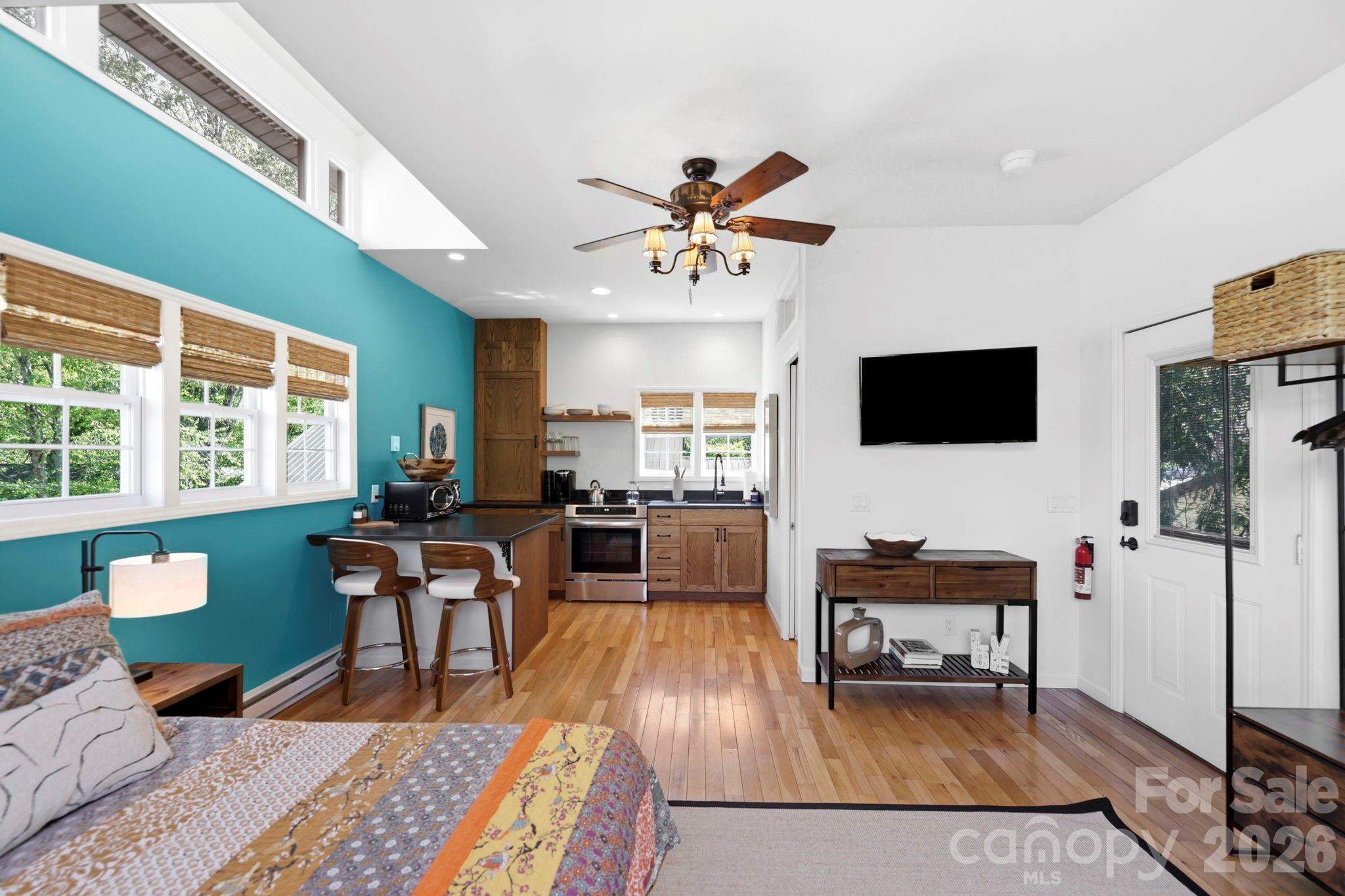 107 5th Street Black Mountain NC 28711