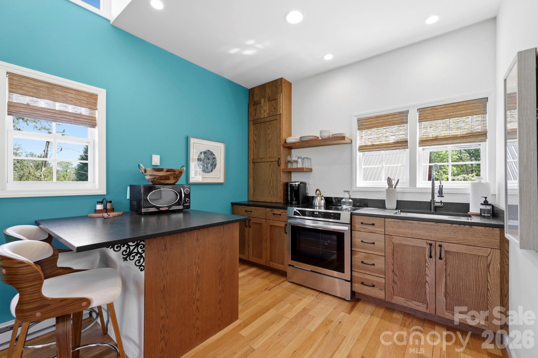 107 5th Street Black Mountain NC 28711