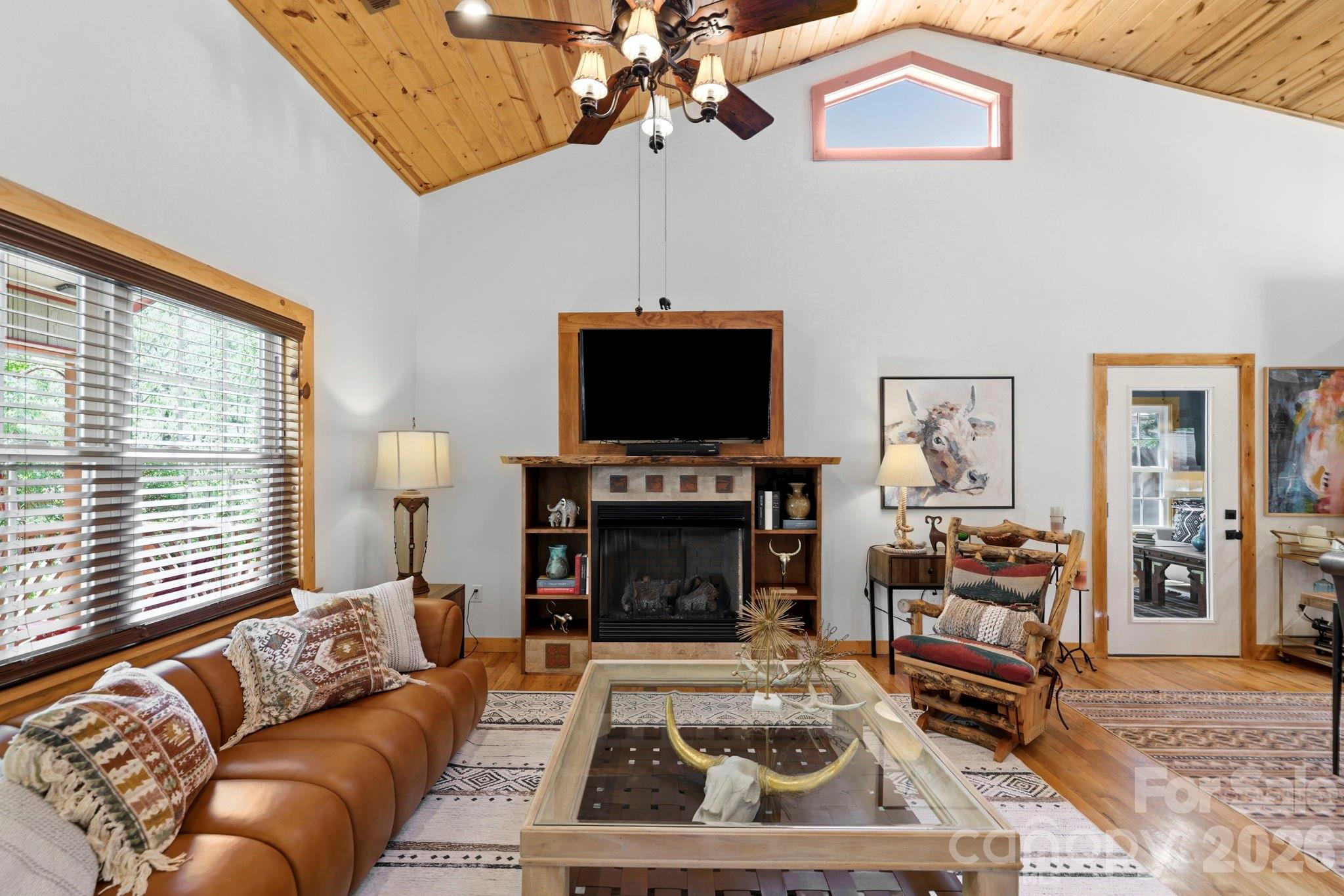 107 5th Street Black Mountain NC 28711