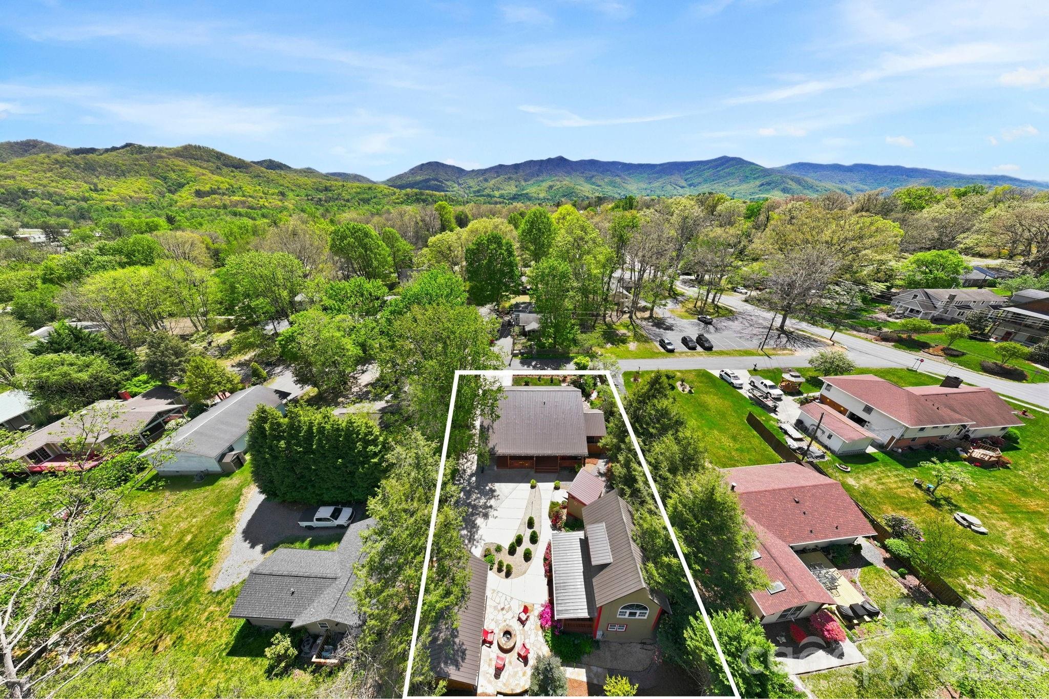 107 5th Street Black Mountain NC 28711