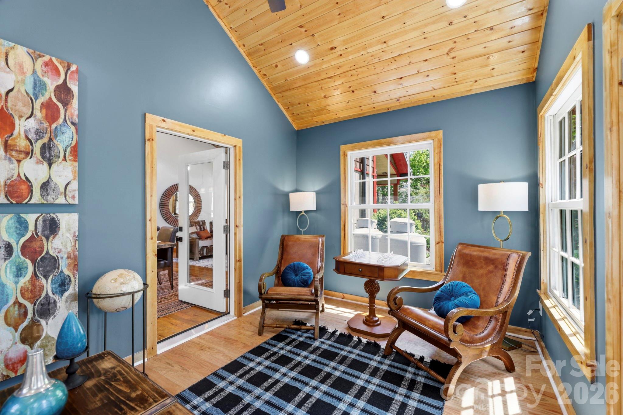 107 5th Street Black Mountain NC 28711
