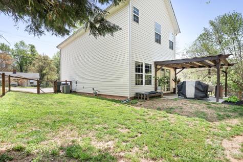 520 E Iredell Avenue Mooresville NC 28115