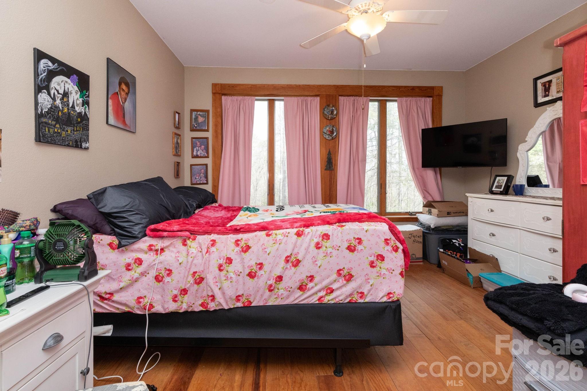 75 Mypie Drive Sylva NC 28779