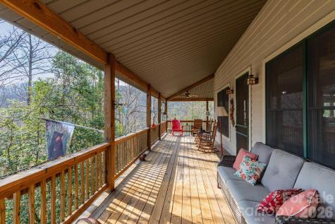 75 Mypie Drive Sylva NC 28779