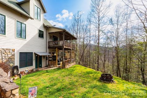 75 Mypie Drive Sylva NC 28779