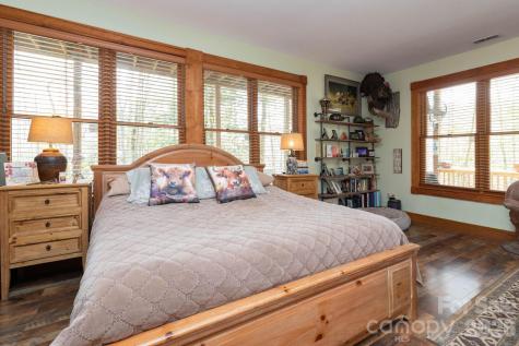 75 Mypie Drive Sylva NC 28779