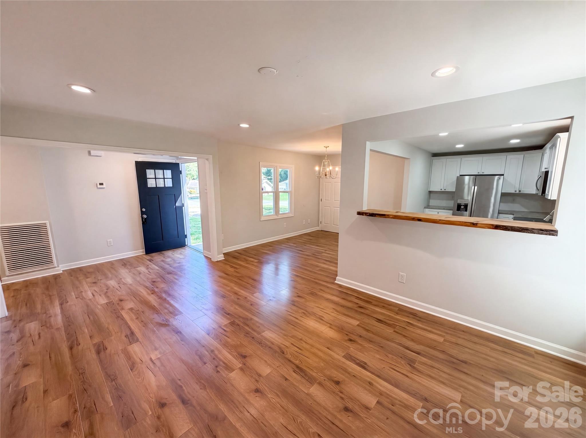 4554 Strangford Avenue Charlotte NC 28215