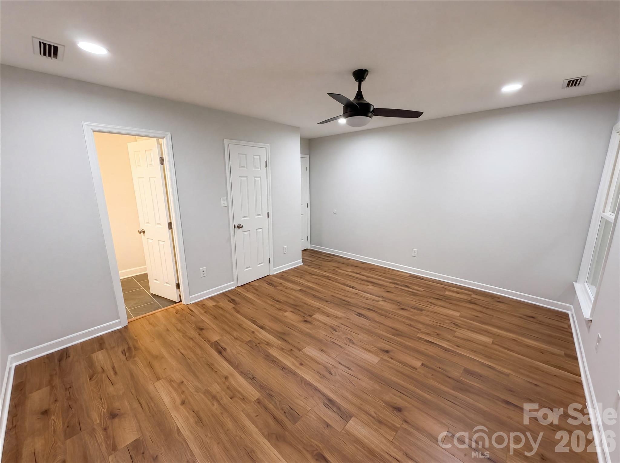 4554 Strangford Avenue Charlotte NC 28215