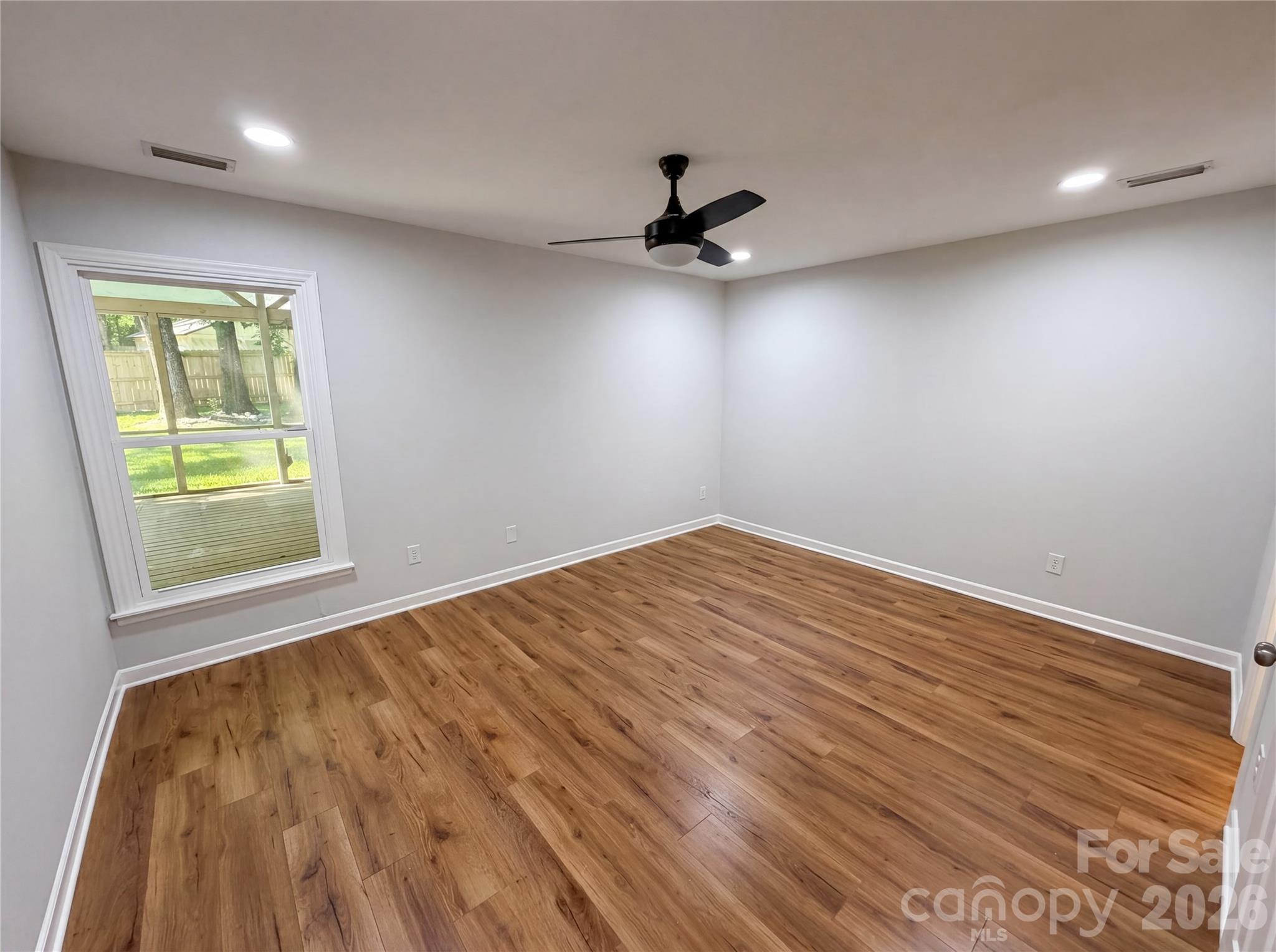 4554 Strangford Avenue Charlotte NC 28215