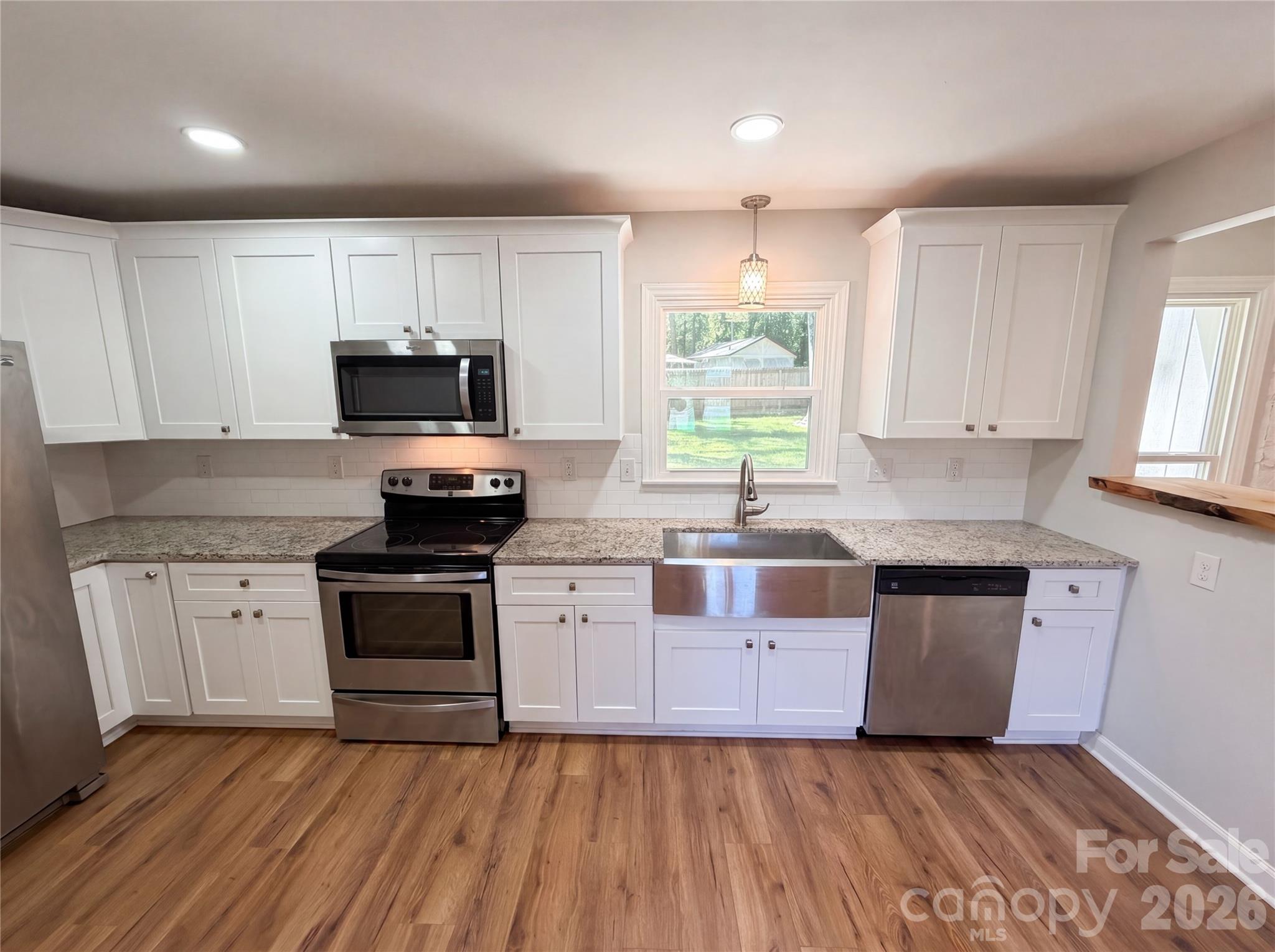 4554 Strangford Avenue Charlotte NC 28215