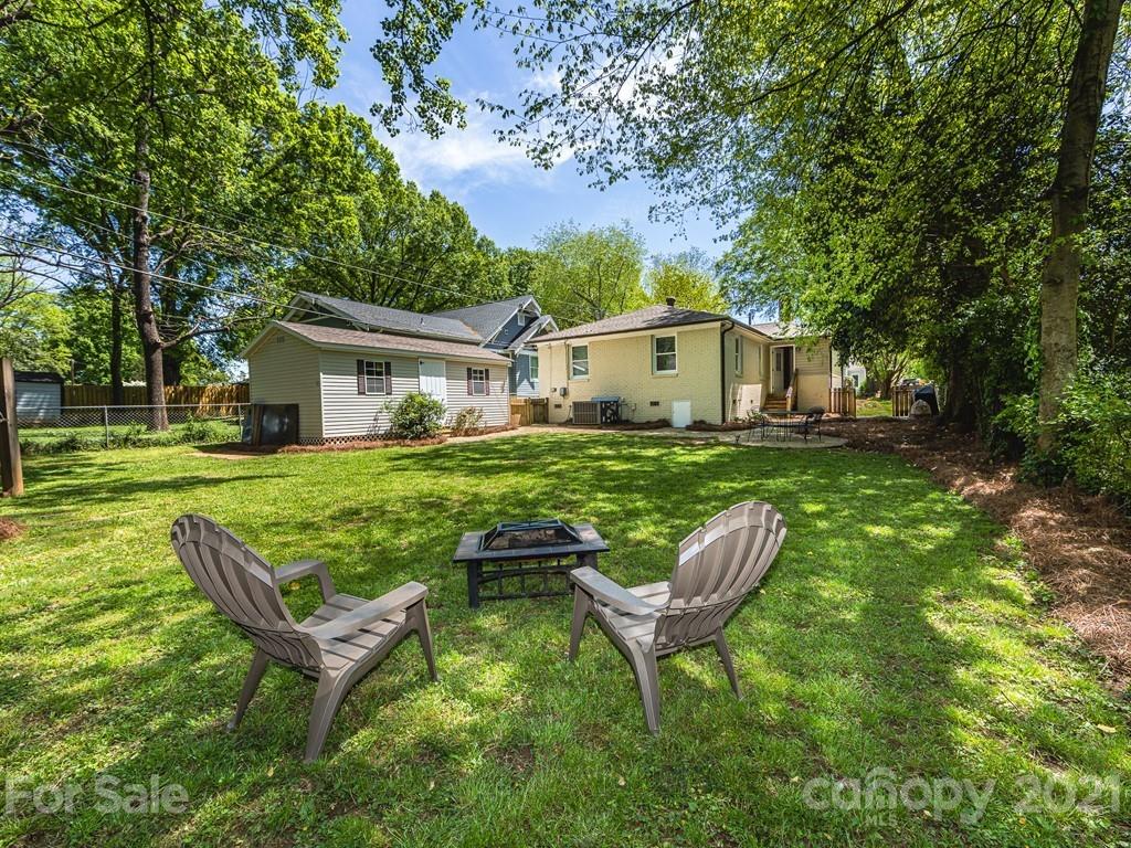 1409 Cortland Road W Charlotte NC 28209
